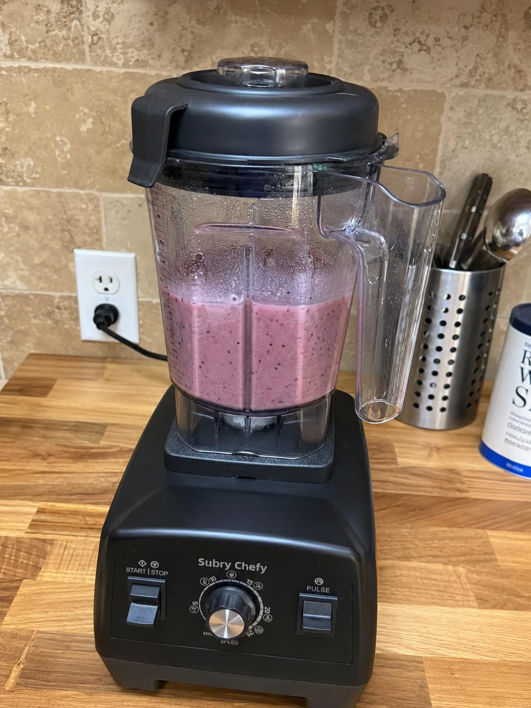 Countertop Blender Pro 2000W, Professional High-Speed Blender with Powerful Brushless Motor, 25-Speed, 68oz customer photo 2