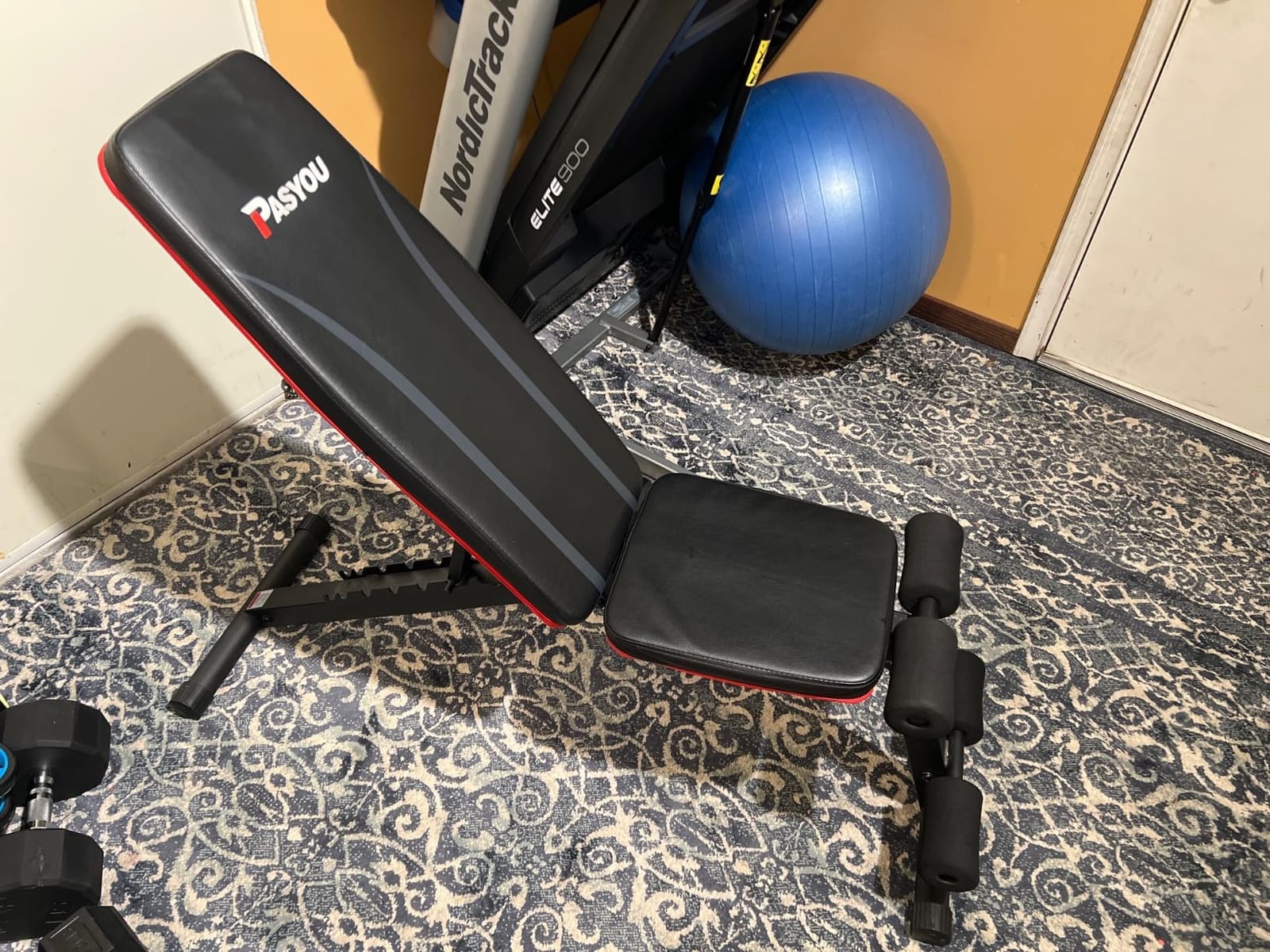 PASYOU Adjustable Weight Bench, Foldable, Incline Decline Flat, Bench Press with 660LBS, 95% Pre-Assembled, Compact Workout Bench Full Body Strength Training Bench for Home Gym, Wider Seat customer photo 1