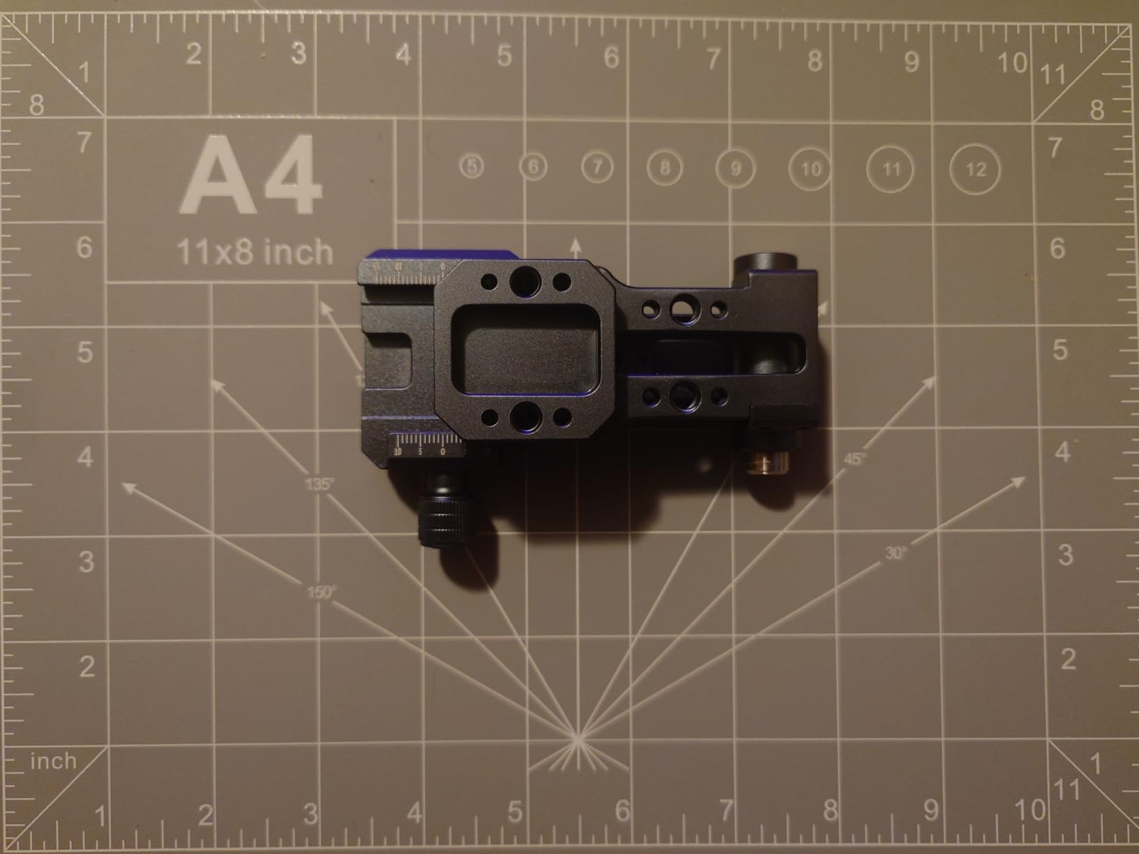 Aluminum Camera L Bracket, 90 Degree Folding Vertical/Horizontal Shooting Mount, Arca-Swiss Groove, Cold Shoe Mount & 1/4
