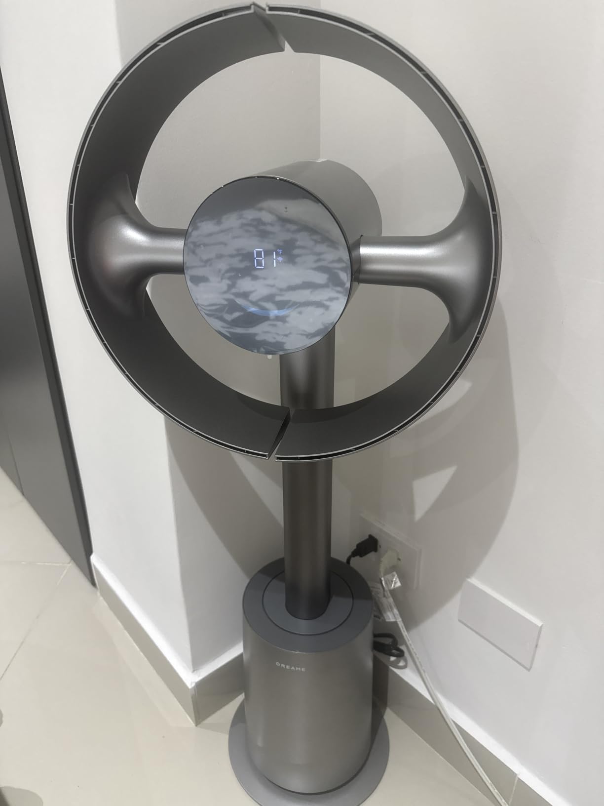 Dreame Bladeless Tower Fan for Bedroom, Smart Standing Fan with 270° Spatial Airflow for Whole-Room Circulation, 59ft/s High Velocity, 10 Speeds 3 Modes, Temperature-Adaptive Airflow, MF10-Silver customer photo 1