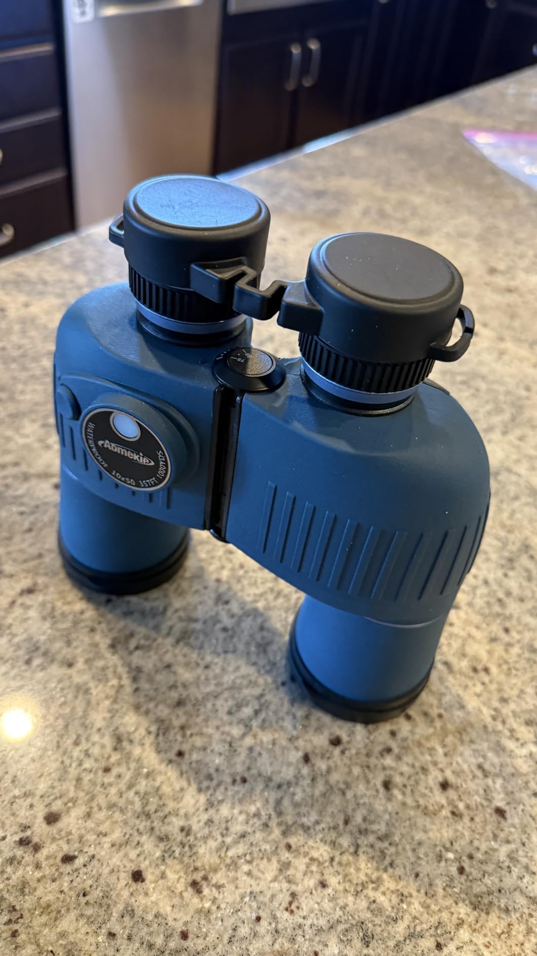 AOMEKIE 10X50 Marine Binoculars for Adults with Rangefinder Compass, Waterproof Marine Binoculars for Sailing Boating Fishing for General Marine and Outdoor Viewing customer photo 2