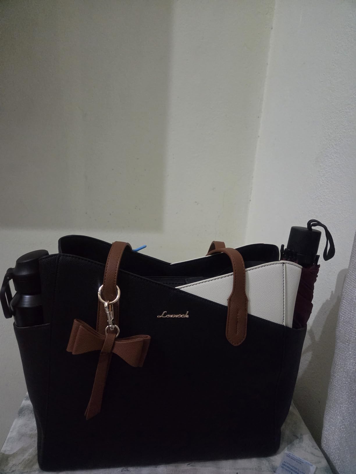 LOVEVOOK Small Tote Purse for Women, 2026 Structured PU Leather Handbags with Top Handle, Elegant Satchel Shoulder Bag customer photo 1