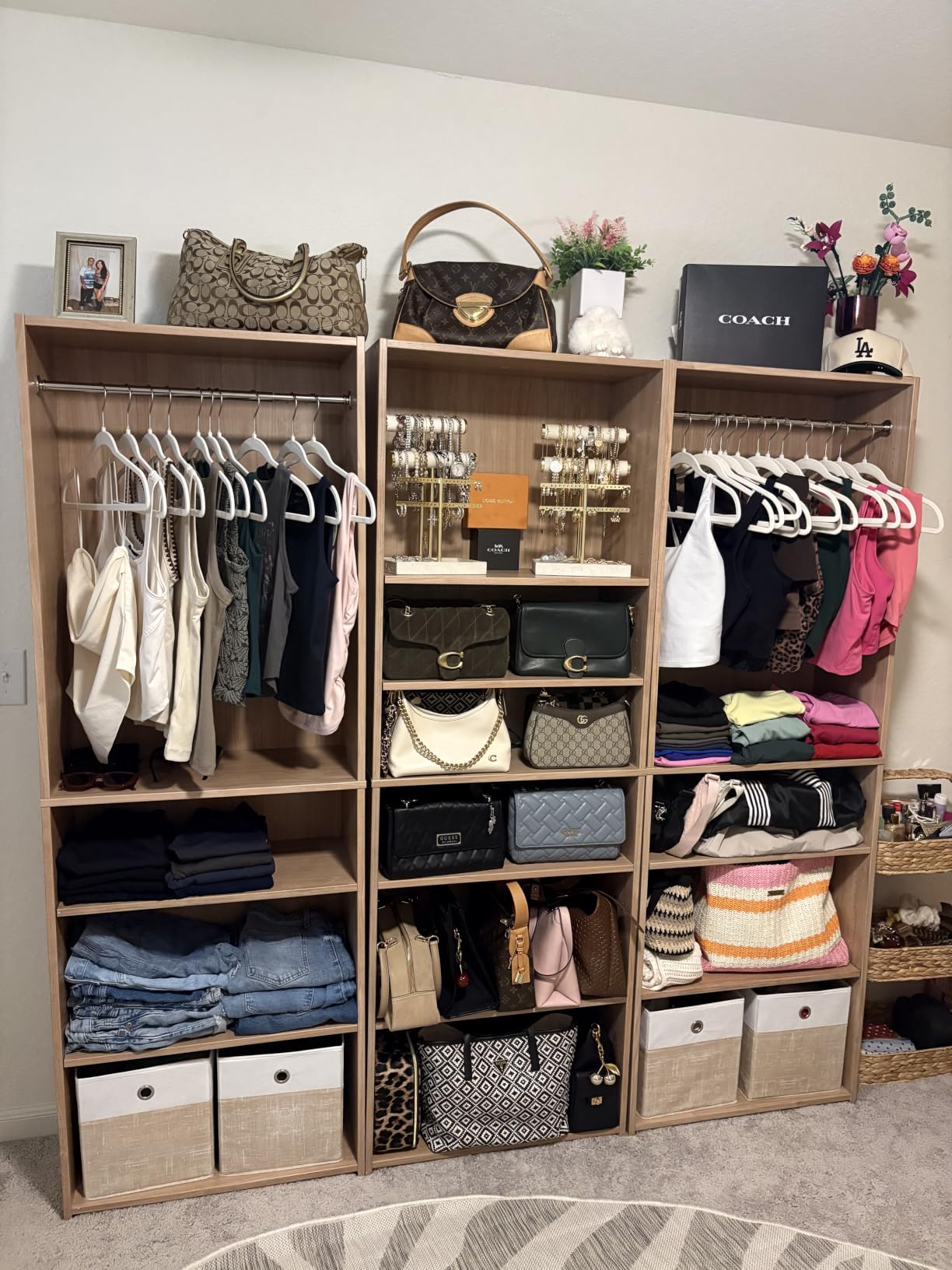 SONGMICS Storage Cubes, Set of 6 Foldable Fabric Storage Boxes, Cube Organizer Boxes with Handles, for Closet Shelves, Odorless, 10.2 x 10.2 x 11 Inches, Cloud White and Cattail Gray URFB426GM02 customer photo 1