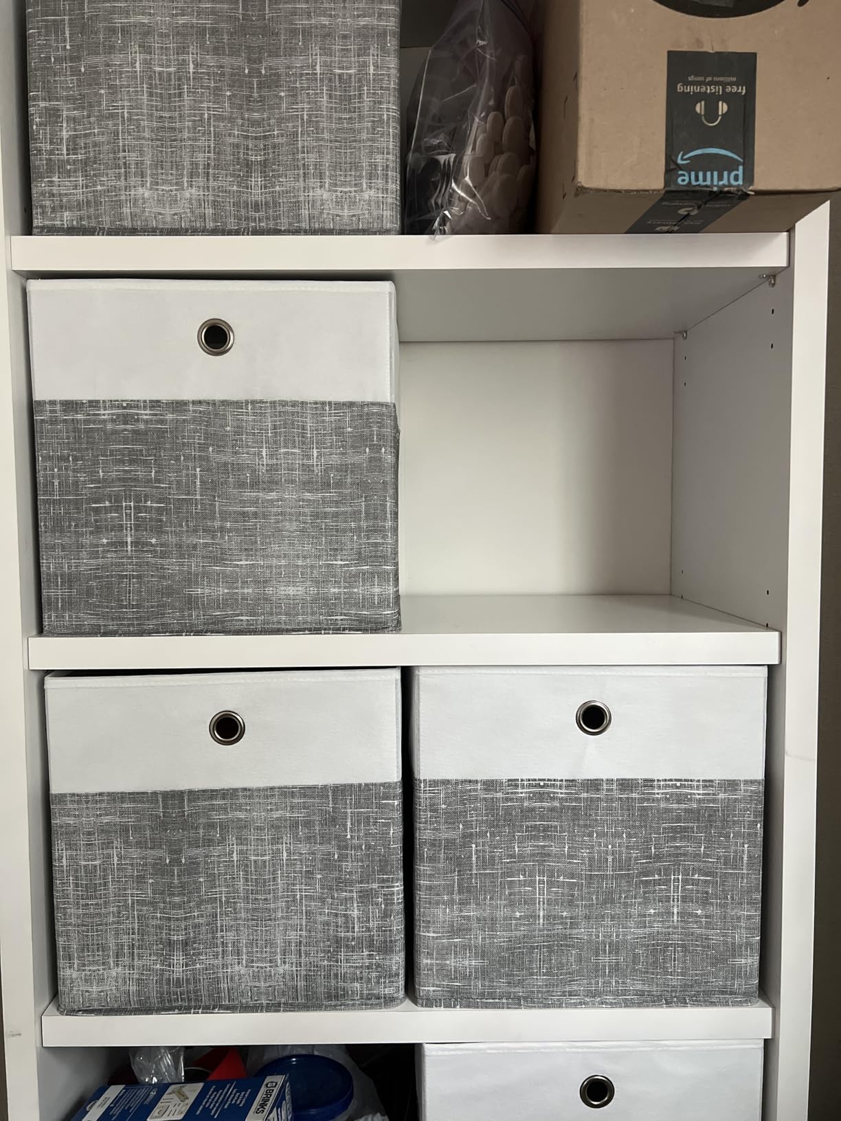 SONGMICS Storage Cubes, Set of 6 Foldable Fabric Storage Boxes, Cube Organizer Boxes with Handles, for Closet Shelves, Odorless, 10.2 x 10.2 x 11 Inches, Cloud White and Cattail Gray URFB426GM02 customer photo 2