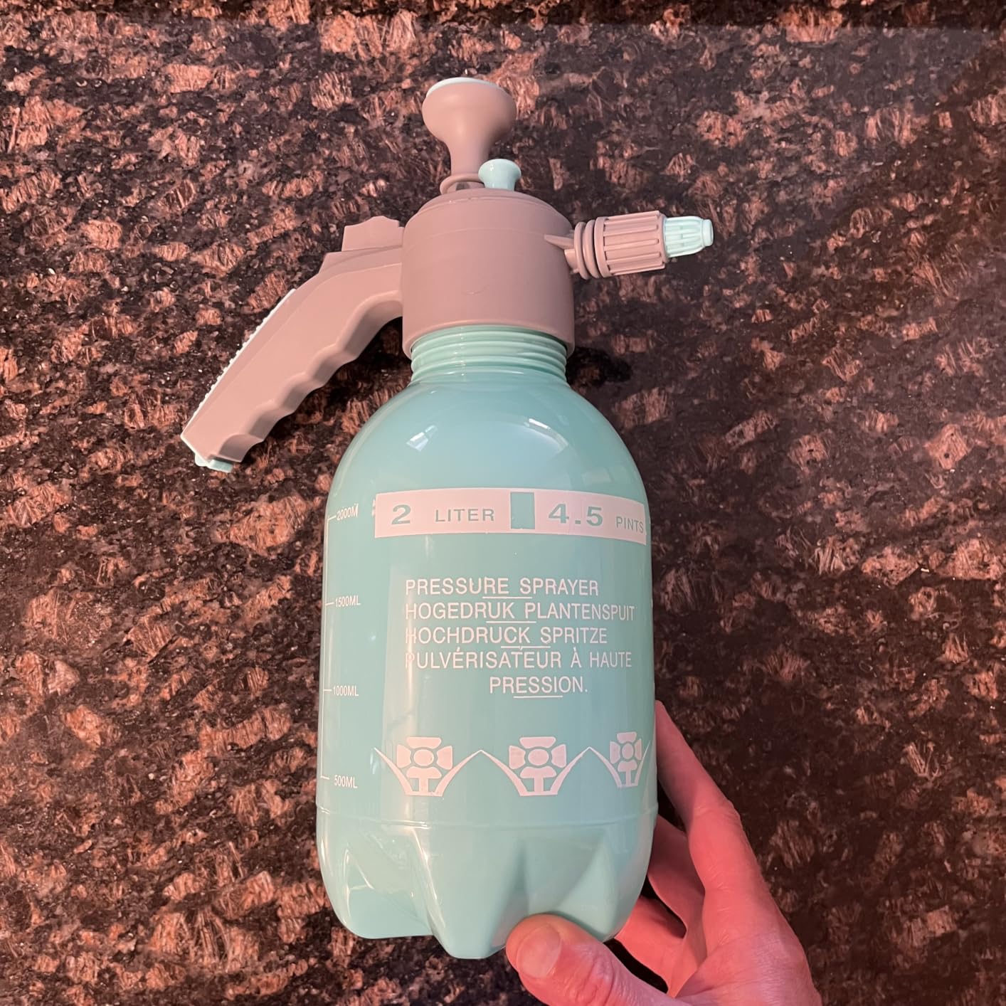 1.2 Gallon (4.5L) Electric ULV Fogger Machine Portable Cold Fogger Sprayer with 30ft Spray Distance for Home, Garden, Lawn, School, Indoor and Outdoor Use, 1 Pack customer photo 1