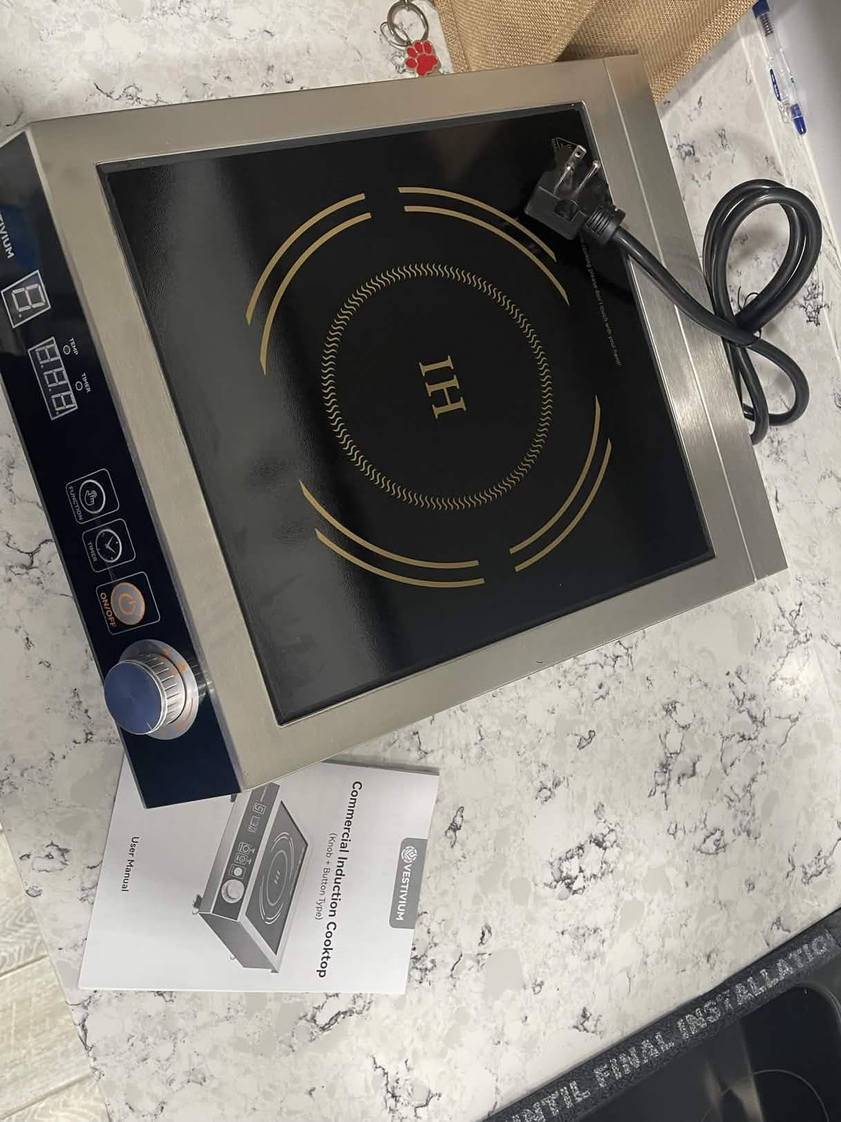 3500W Commercial Induction Cooktop, 220V Plug, Professional Heavy-Duty Portable Burner, 45s Fast Boil, 72H Continuous Use, Dual Fans, IPX4 Waterproof for Restaurants, Food Trucks, Catering customer photo 1