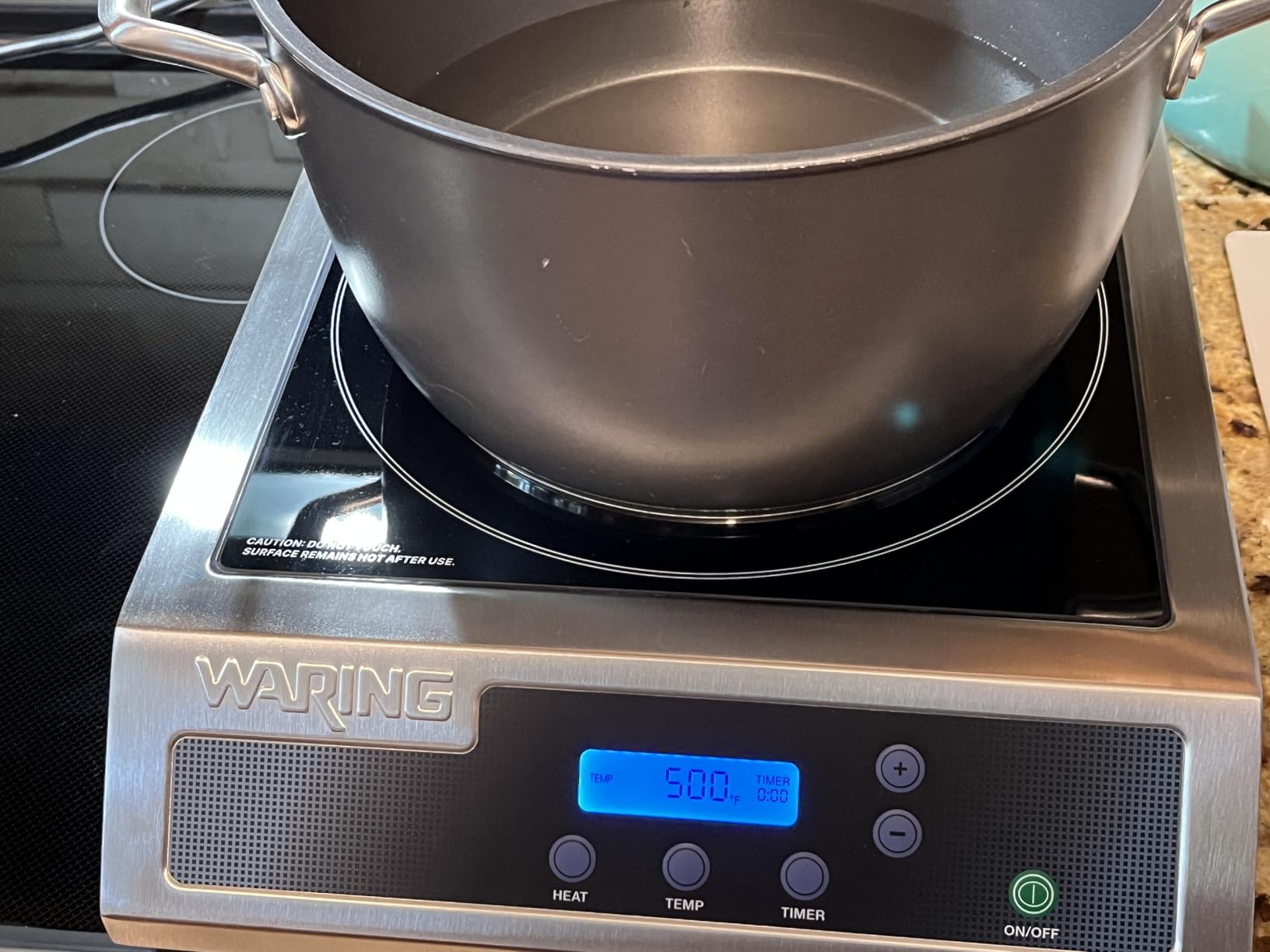 Waring Commercial Induction Burner, 11 x 11 Schott Ceramic Glass, for Professional Countertop Cooking and Catering, WIH400X customer photo 2