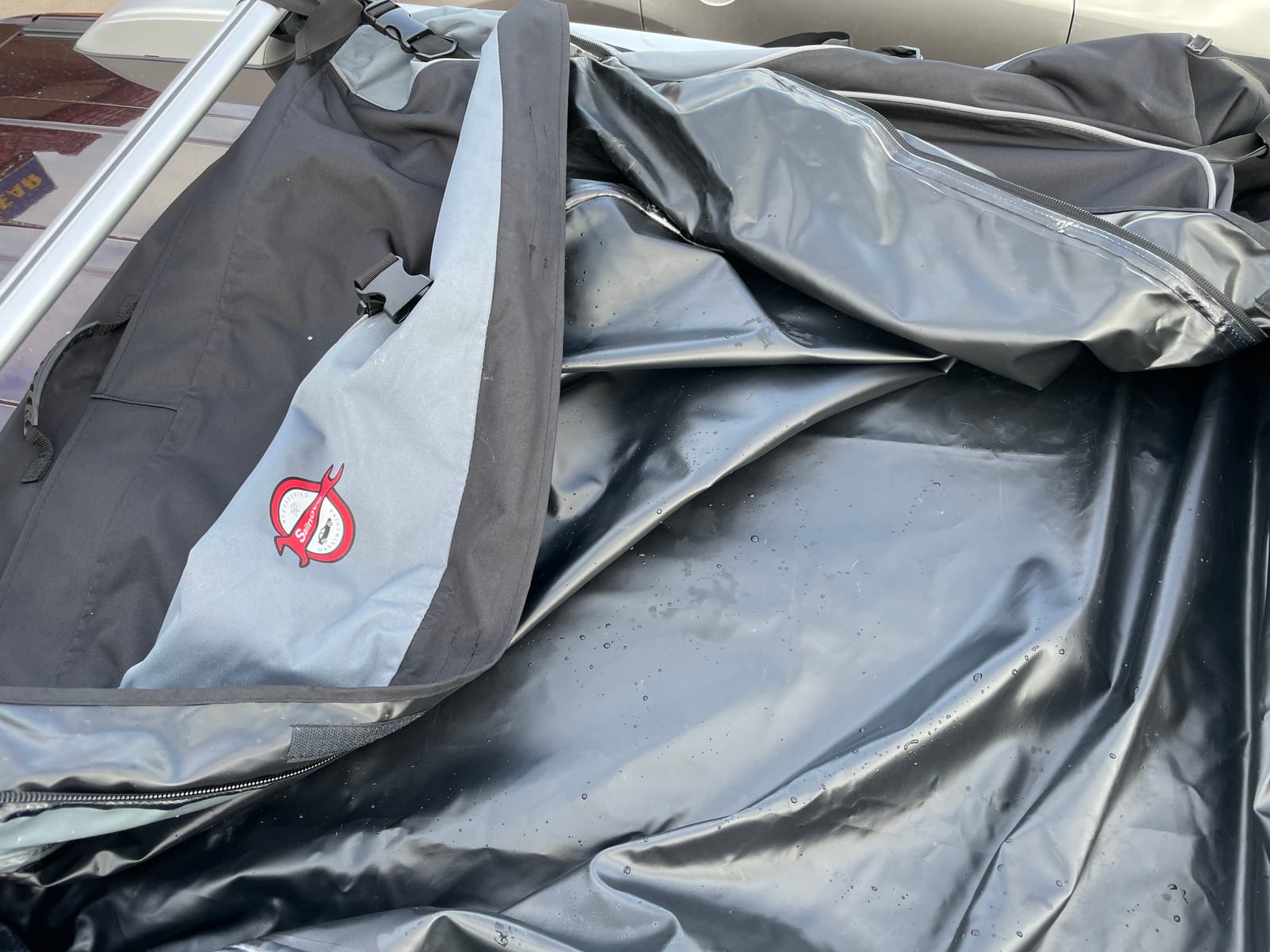 Sailnovo Aerodynamic Rooftop Cargo Carrier Bag, 20 Cubic Feet Waterproof | Fit Most Vehicles with/Without Rack, Hold Luggage for 4-6, Include Anti-Slip Mat, Storage Bag, Reinforced Straps & Lock customer photo 2