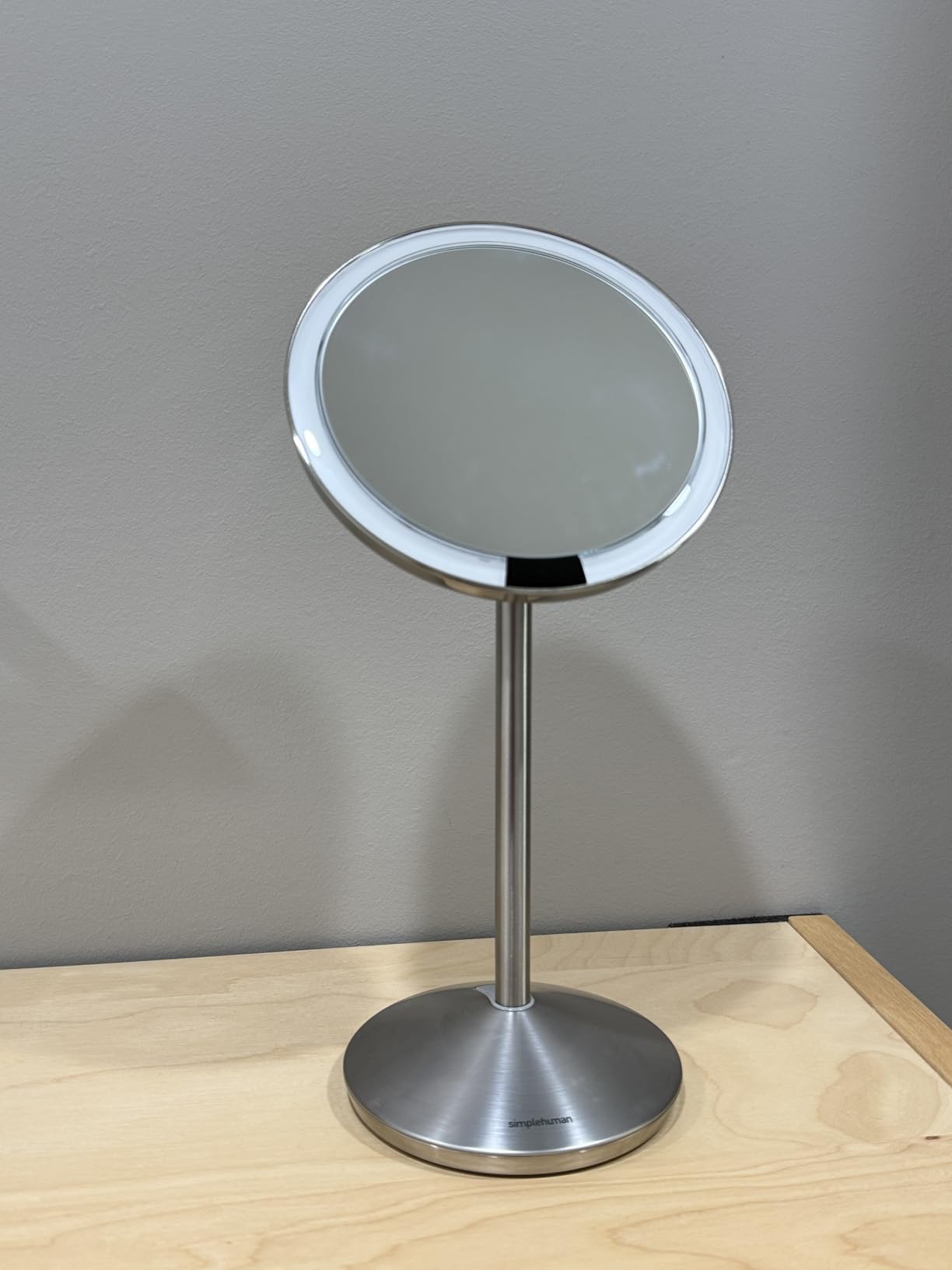 simplehuman Sensor Mirror Fold, 5'' with 10X Magnification, Round Rechargeable Travel Makeup Mirror, Tru-Lux Full-Spectrum Light, Adjustable Brightness & Height, Brushed Stainless Steel customer photo 1