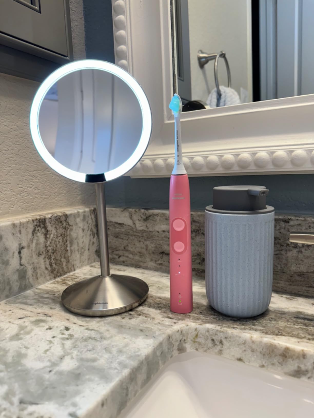 simplehuman Sensor Mirror Fold, 5'' with 10X Magnification, Round Rechargeable Travel Makeup Mirror, Tru-Lux Full-Spectrum Light, Adjustable Brightness & Height, Brushed Stainless Steel customer photo 2