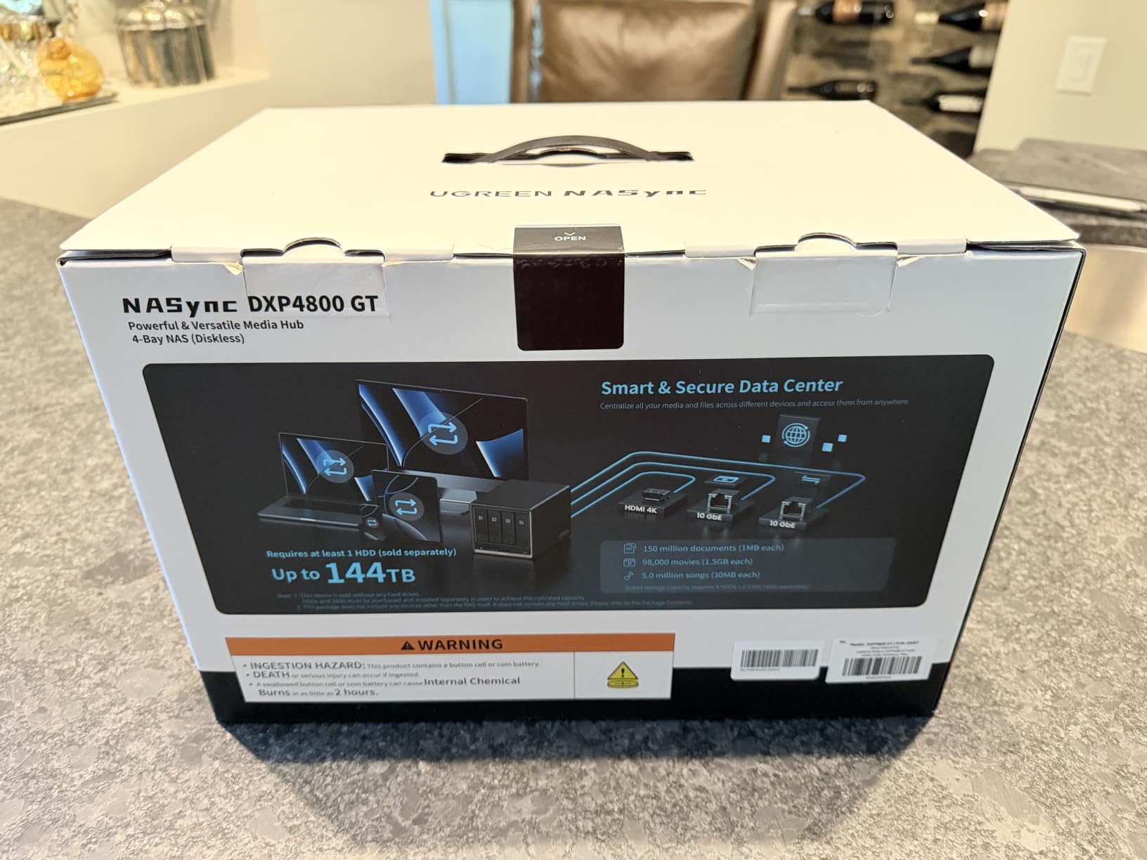 UGREEN NAS DXP4800 GT 4-Bay for Creators, Tech Enthusiasts and Office Teams | Smart Home Data Hub, Direct NAS Editing & Dual 10GbE Transfers, Ryzen R2514, 8GB DDR4, 2x 10GbE, 2x M.2 NVMe Slots, Diskless customer photo 1
