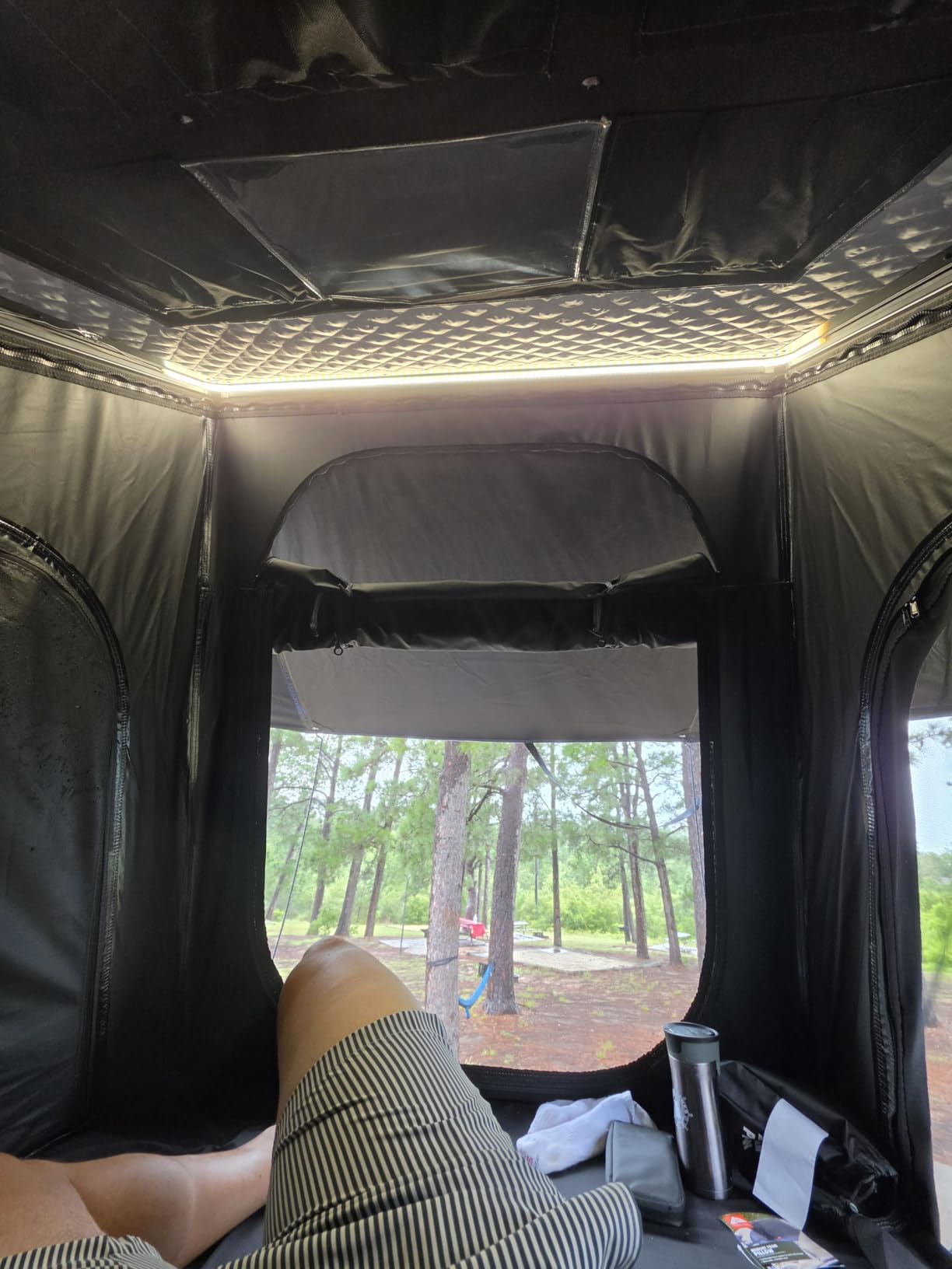 Rooftop Tent Hard Shell with Winter Thermal Layer, Pop Up Car Roof Top Tent | Aluminum Roof Tent Hardshell with Luggage Bar, LED Light Strip, Suitable for Jeep SUV Truck, 4 Season Camping for 2 Person customer photo 1
