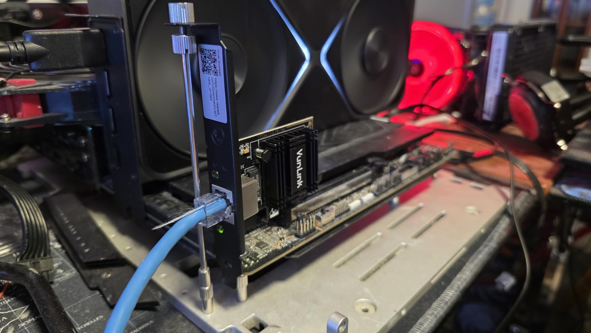 10Gb PCIe Network Card, VunLink 10GbE RJ45 Ethernet Card with Realtek RTL8127AT, Multi-Gig 10G/5G/2.5G/1G NIC Adapter for PC, NAS & Server, PCIe 4.0 x1, Windows 10/11/Linux customer photo 2