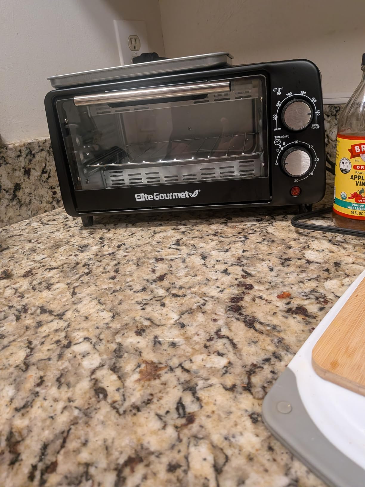 Elite Gourmet ETO449X Toaster Oven, 9.5Qt/4-Slice, 800W Quartz, compact mini design customer photo 1