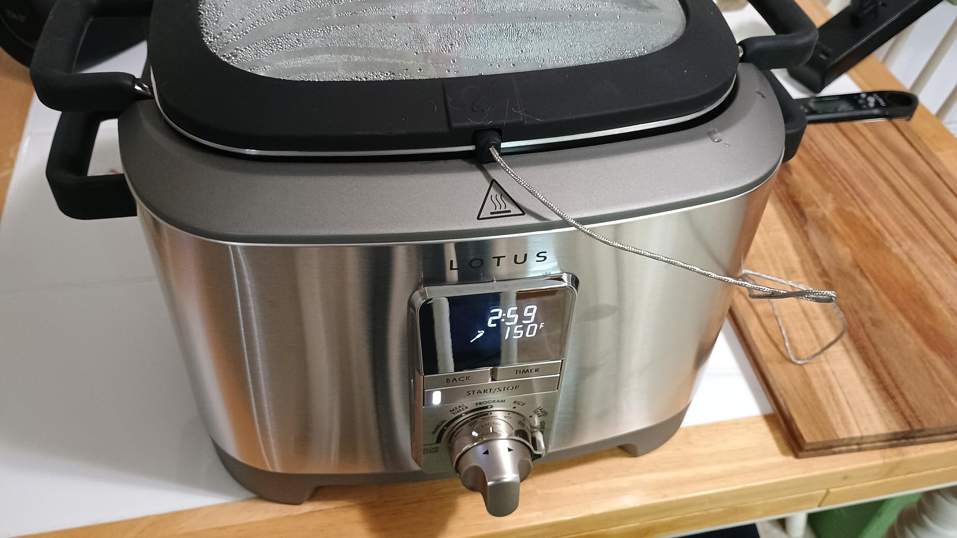 Lotus Multi-Function Cooker with Tri-Ply Dutch Oven, Slow Cooker, Sous Vide Cooker, Rice Cooker, The Sous, 1300 Watts, 7-Quart Capacity, Stainless Steel, Professional Series, LTSSC500 customer photo 2
