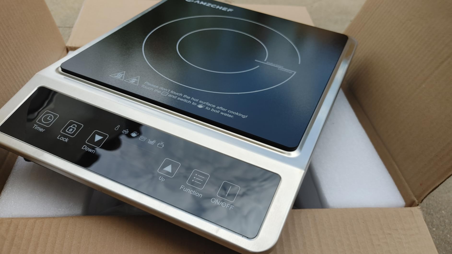 AMZCHEF Induction Cooktop, 8