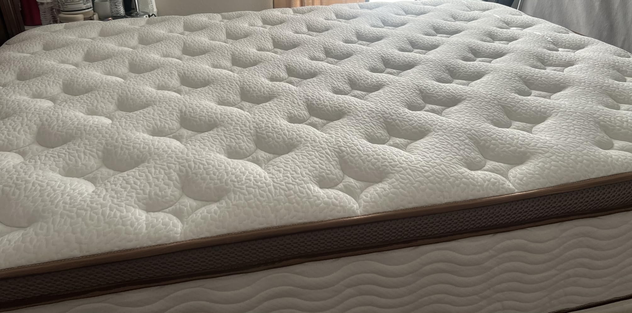 BedStory Extra Firm Mattress Queen - 14 Inch Hybrid Mattress for Back Lumbar Pain Relief - Low Motion Transfer & Individually Pocketed Springs, CertiPUR-US, 365 Nights Trial customer photo 1