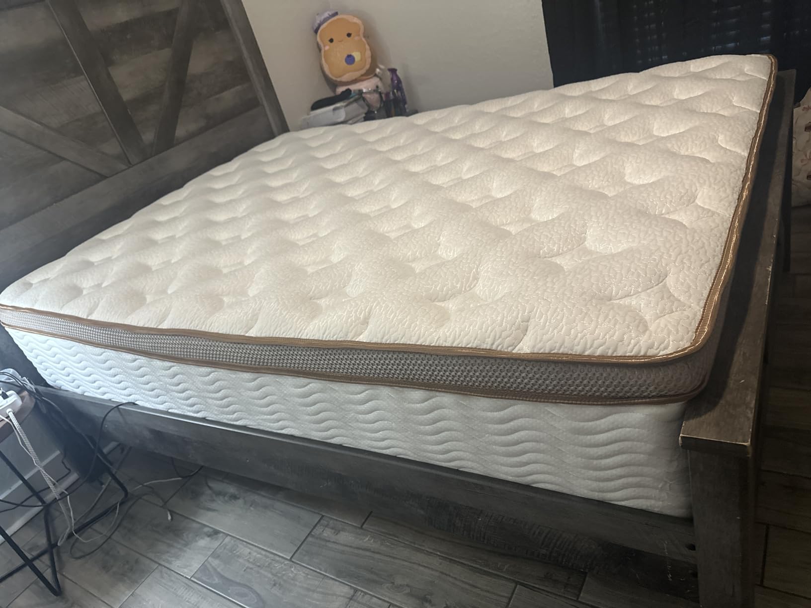 BedStory Extra Firm Mattress Queen - 14 Inch Hybrid Mattress for Back Lumbar Pain Relief - Low Motion Transfer & Individually Pocketed Springs, CertiPUR-US, 365 Nights Trial customer photo 2