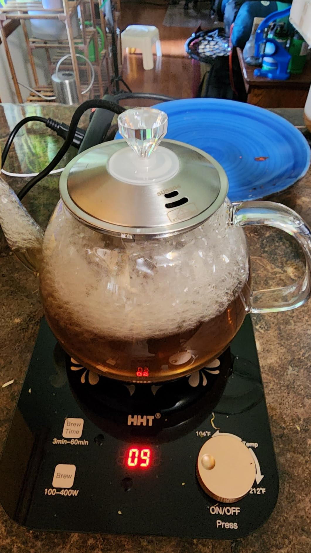 HHT Electric Tea Maker with Infuser, ±1℉ Precise Temperature Control, Glass Electric Kettle for Herbal, Flowers, Fruit Tea and Loose Leaf, BPA-Free, Auto Shut-Off, Brewing Program, Keep Warm, 0.8L customer photo 1