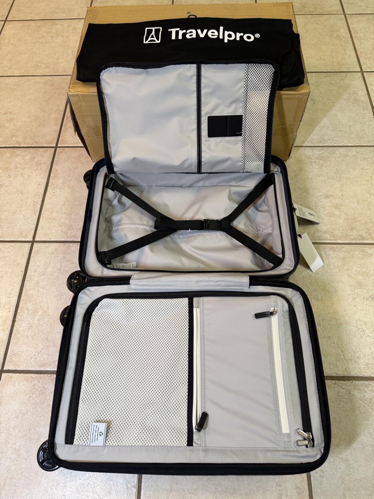 Travelpro Platinum Elite Hardside Carry-On Luggage Spinner, Black, 21-Inch | TSA Lock & Hard Shell Polycarbonate With 8 Spinner Wheels & Expandable Design for Business & Leisure Travel customer photo 2