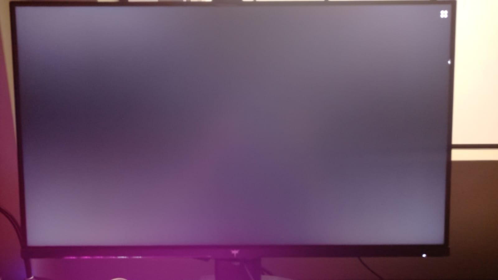 KTC 27 Inch 4K QD-Mini LED White Gaming Monitor Dual Mode M27U6 | UHD 72Hz/FHD 144Hz, Fast IPS, HDR1000, Adaptive-Sync, HDMI DP, VESA, Height Pivot Swivel Tilt Adjustable customer photo 2