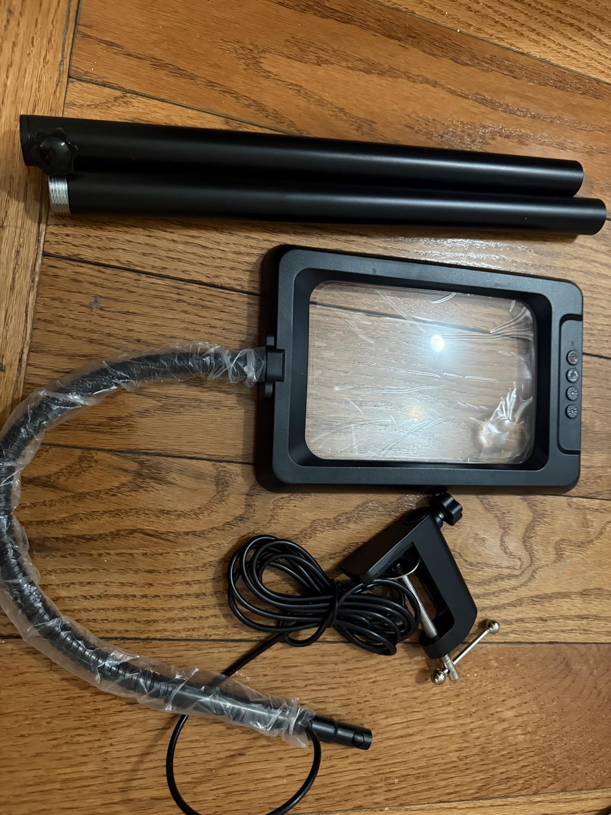MoKo 10X Floor Magnifying Glass with Light and Stand, 7-Inch Lens | Floor magnifying lamp has a flexible gooseneck, 60 LEDs, 5 color modes and a 3-in-1 floor or desk design. customer photo 2