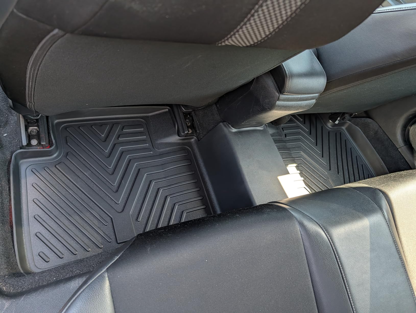 YITAMOTOR All Weather Floor Mats for Kia Telluride 2025-2020 7/8 Seater | Custom Fit TPE Rubber Mat, Full Set, 1st & 2nd & 3rd Row & Backrest Mat & Cargo Liner customer photo 1