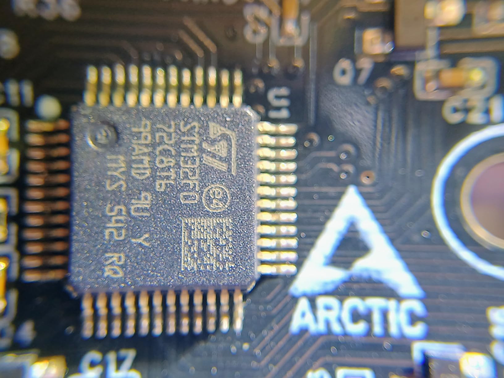 ARCTIC Fan Controller - 10 Ports with Individual PWM Control customer photo 1