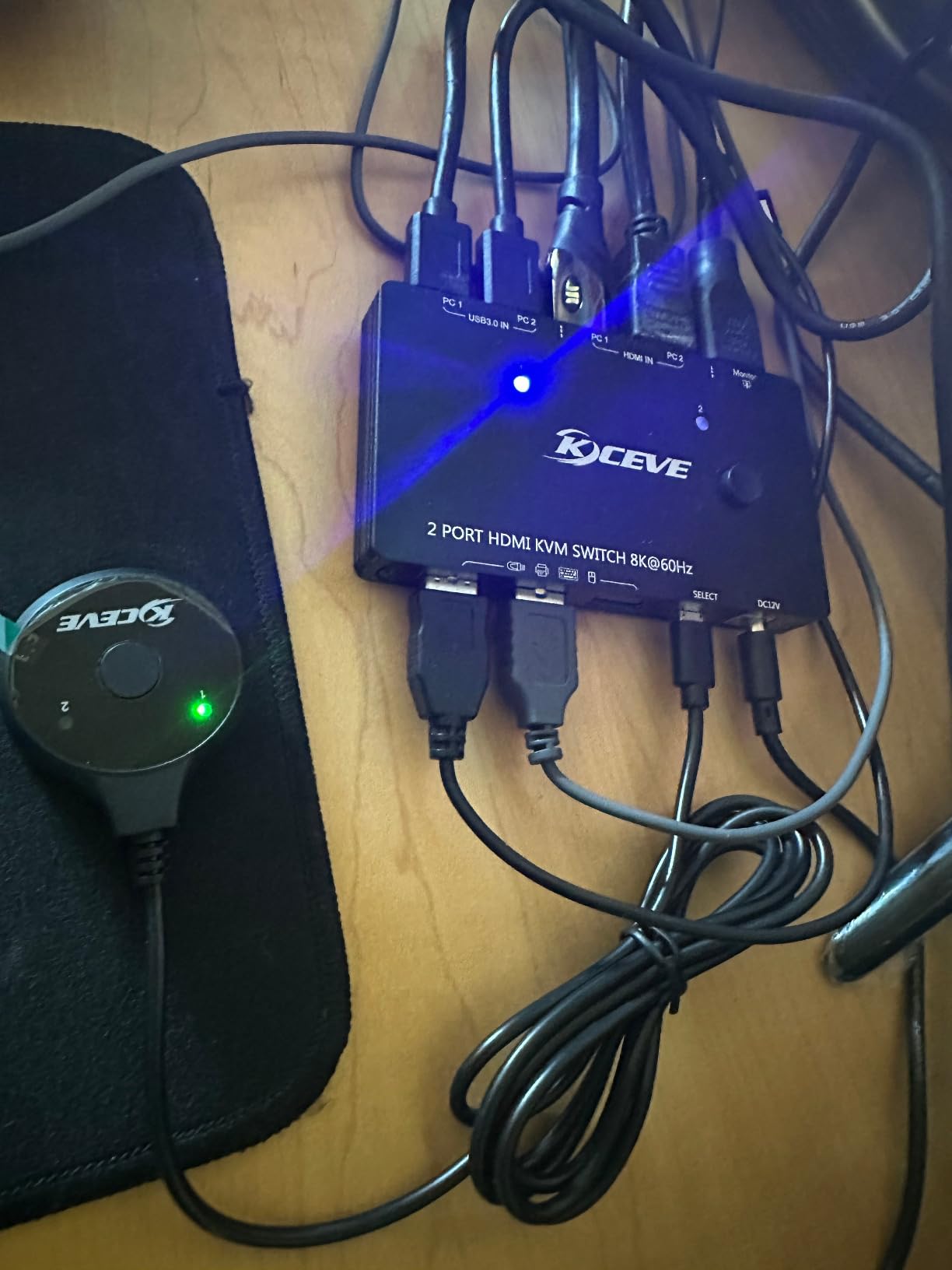 8K@60Hz HDMI Displayport KVM Switch 3 Monitor 2 Computer 4K@144Hz Triple Monitor KVM Switches with USB 3.0 Port, Wired Remote, Power Adapter and USB3.0 Cables (6.6 cm 2 PC 3 Monitor 8K KVM) customer photo 2