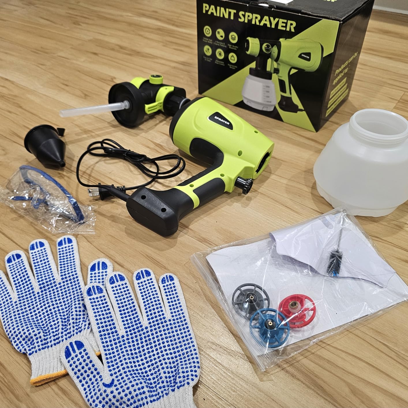 1000W Paint Sprayer - HVLP Electric Spray Paint Gun with 4 Copper Nozzles & 3 Patterns customer photo 2