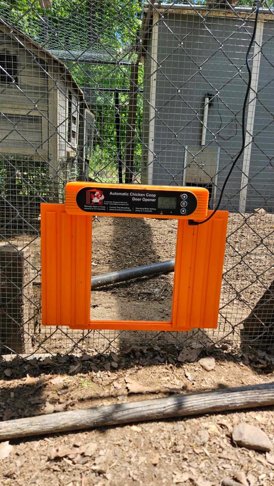 Automatic Chicken Coop Door Solar Powered, Extra Large Size, Anti-Pinch Design, Battery Powered Auto Chicken Door with Timer & Light Sensor, Solar Chicken Coop Door with Remote Control (50-100M) customer photo 1