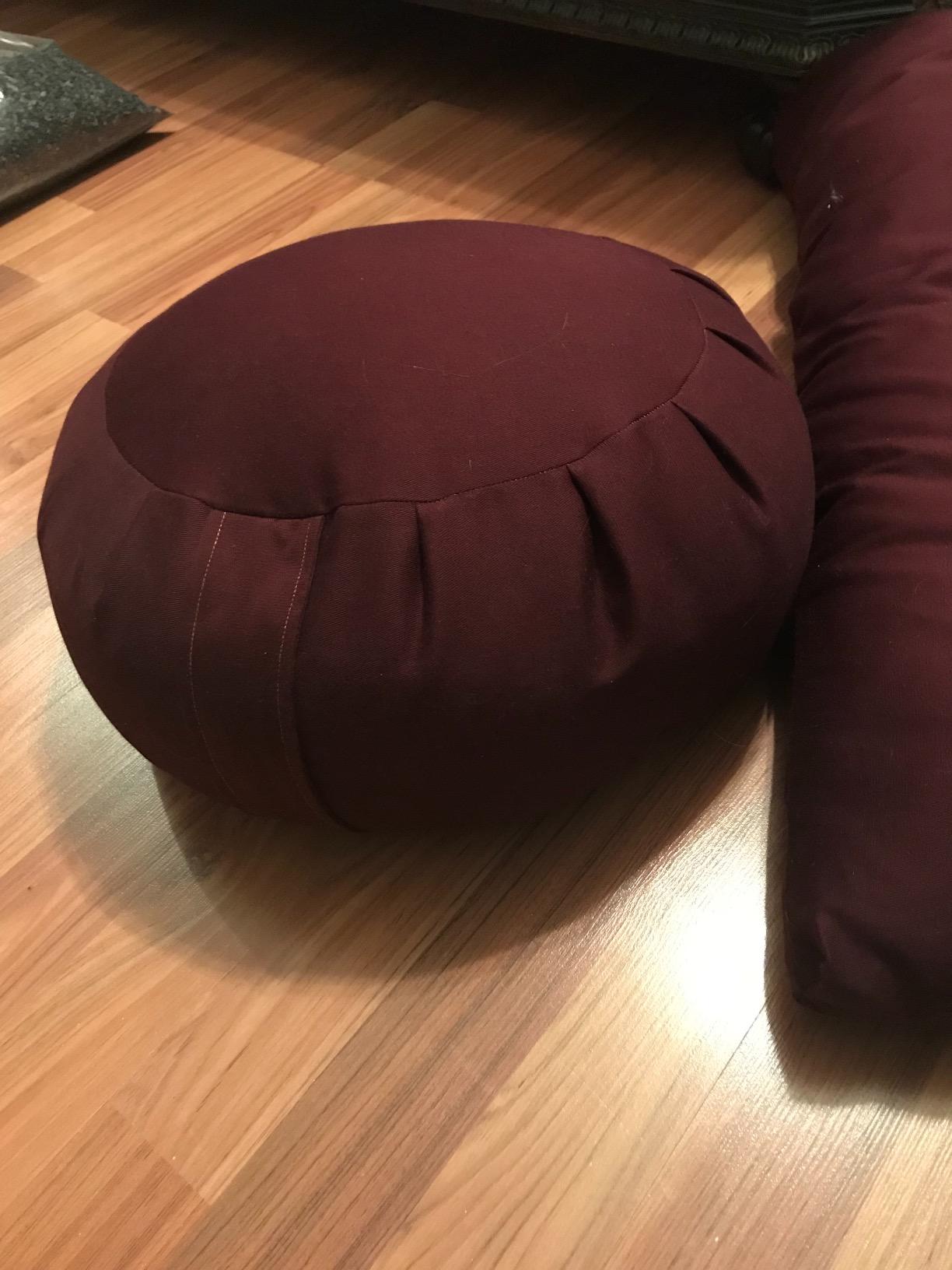 Buckwheat Zafu and Zabuton Meditation Cushion Set (2pc) customer photo 2
