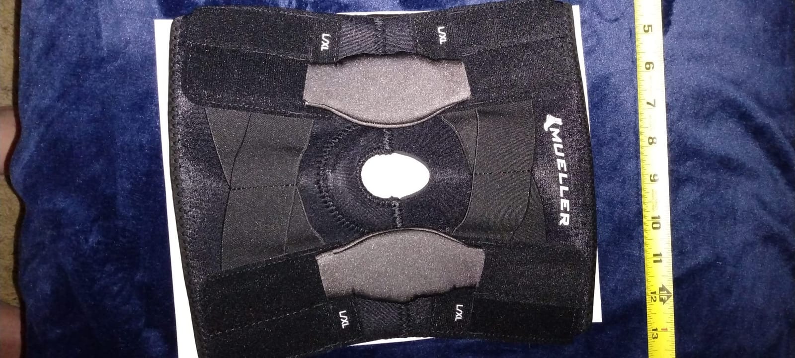 MUELLER Sports Medicine Self Adjusting Hinged Knee Brace for Men and Women, Knee Stabilizer for Compression and Pain Relief Support, Ideal for Arthritis, Sprains, Black, One Size customer photo 2