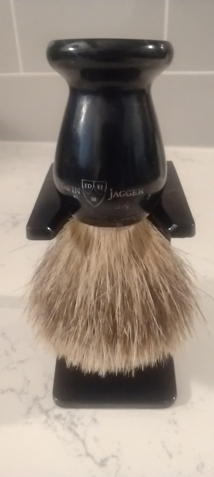 Edwin Jagger 1EJ946SDS Classic Best Badger Hair Exfoliating Shaving Brush with Stand for Shaving Cream or Shaving Soap for Men and Women (Imitation Ebony) customer photo 2