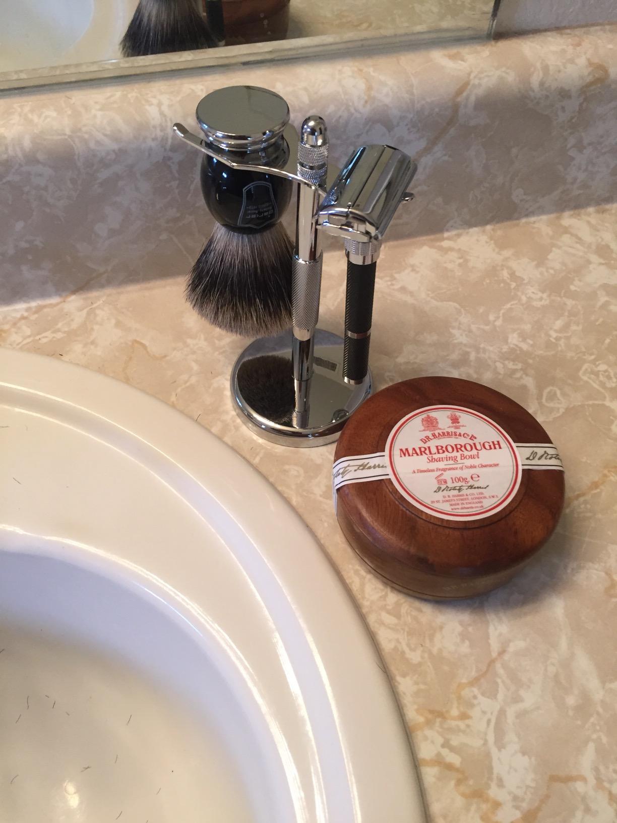 Parker 96R Butterfly Safety Razor Set with Badger Brush and Stand customer photo 1