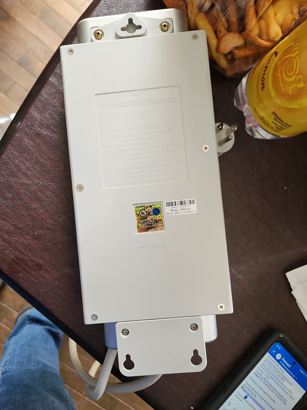 Panamax M8-AV Hi-Definition 8 Outlet Surge Protector customer photo 1