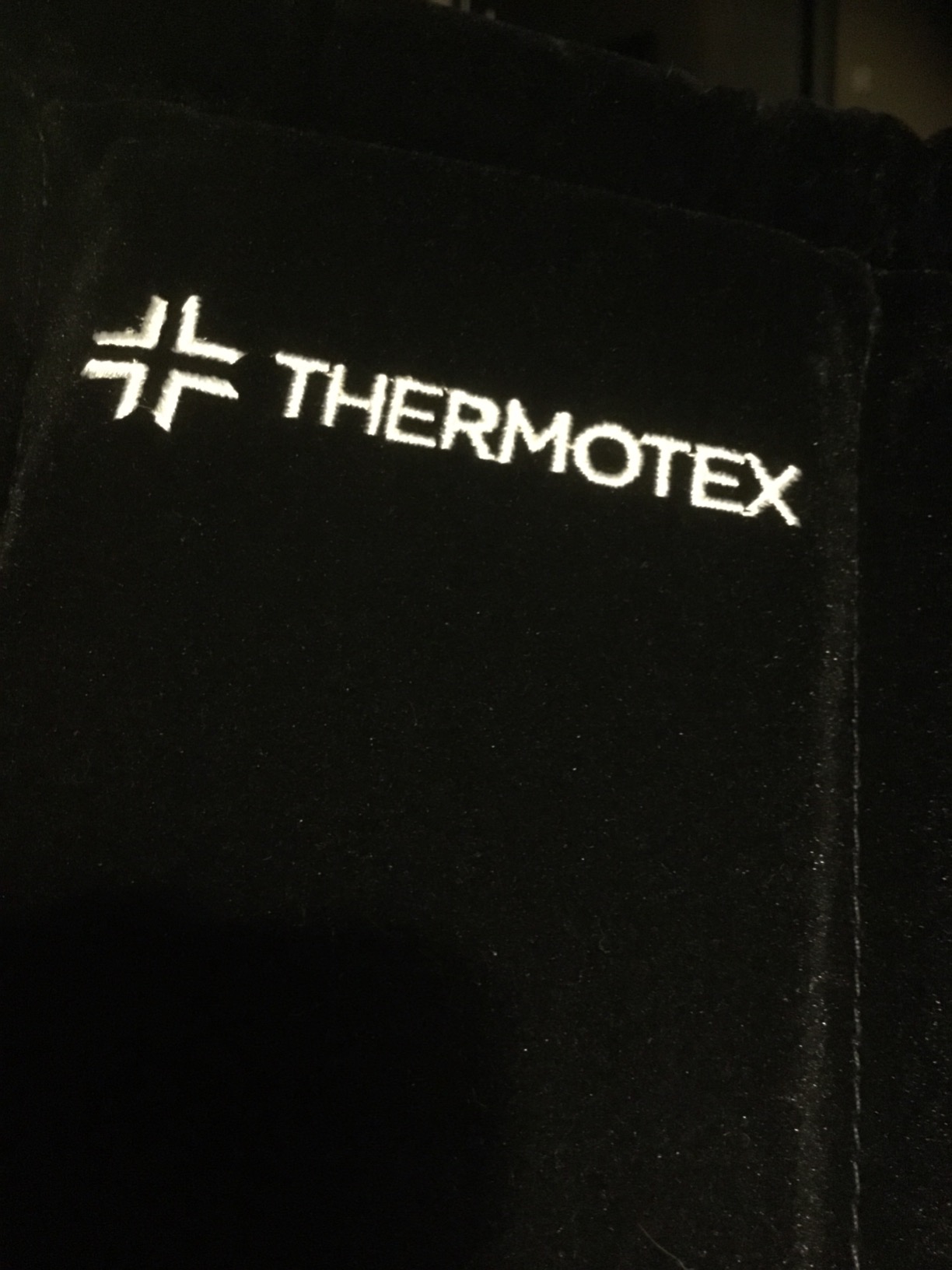 Thermotex–Far Infrared Premium Heating Pad – Platinum – Pain Relief – Warms and Relaxes Muscles, FSA-HSA Eligible – Large Size for Back, Shoulder, Arms and Legs – 17 in. x 13 in. customer photo 1