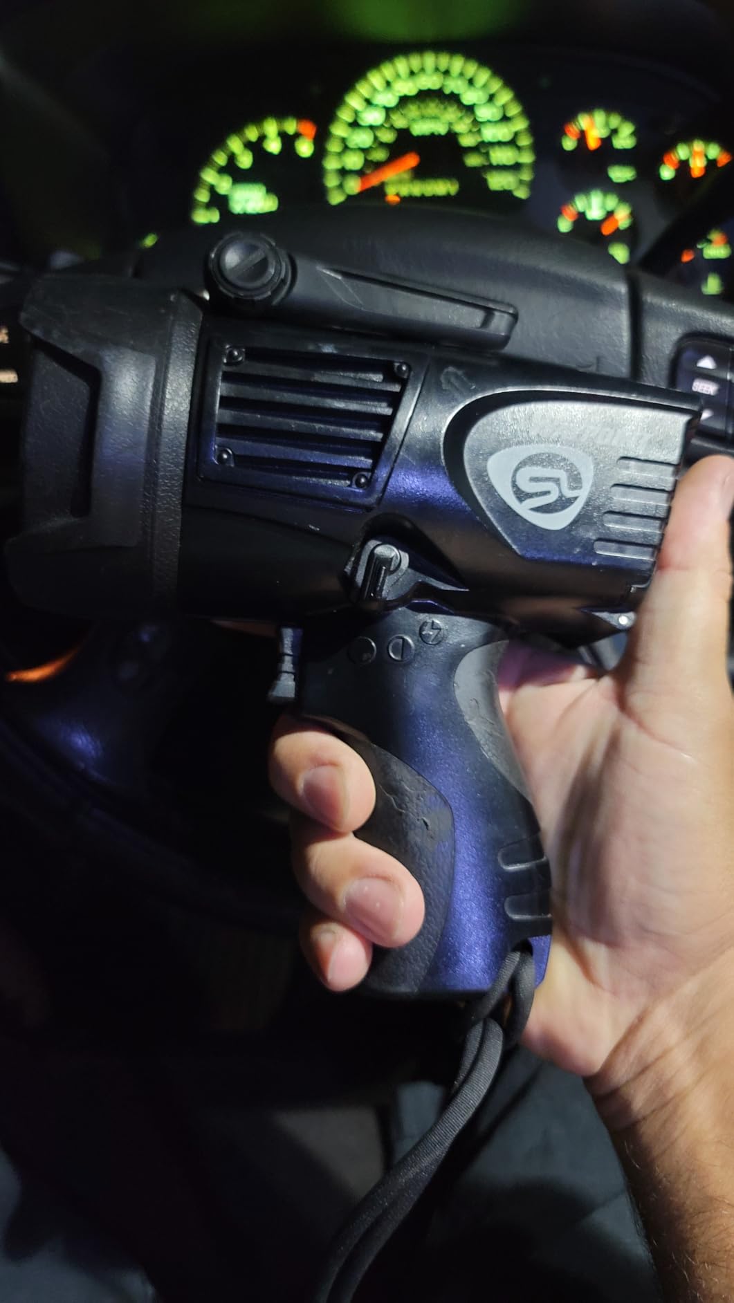 Streamlight 44900 Waypoint 750-Lumen 150,000-Candela Spotlight, Yellow customer photo 2