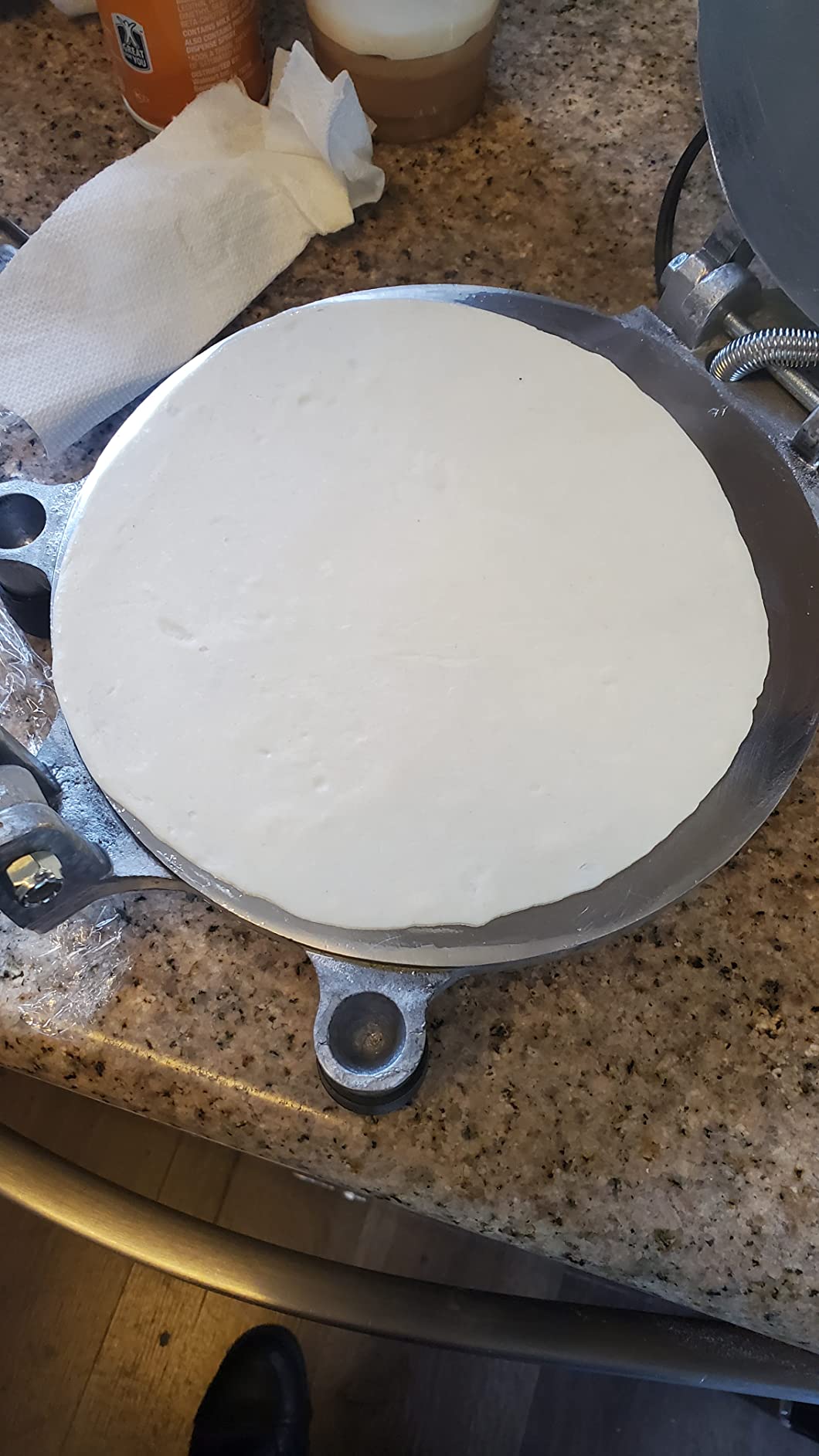 Mexican Cast Iron Electric Corn or Flower Tortilla Maker Gorditas Bunuelos customer photo 2