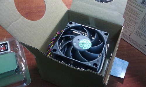 AMD FX 6100 6-Core Processor, 3.3 6 Socket AM3+ - FD6100WMGUSBX customer photo 1
