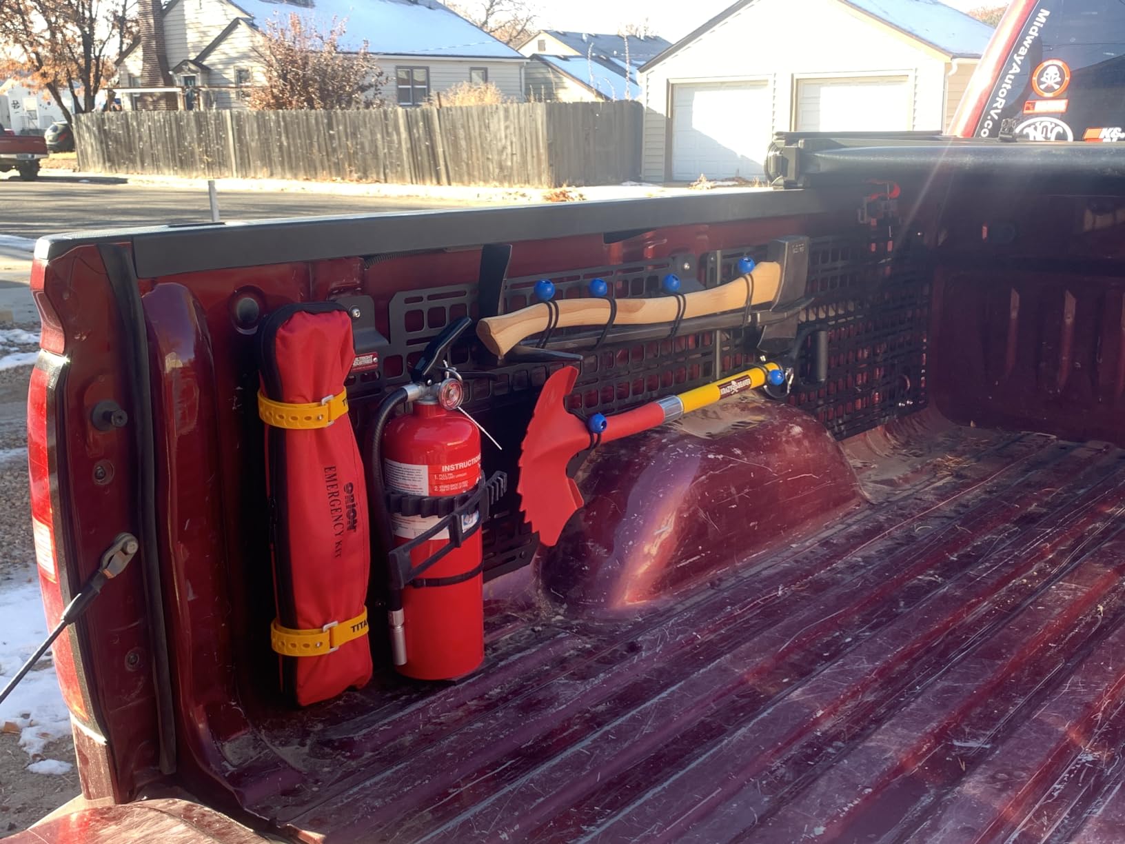 The Original Highway Flare Kit (6-Pack Emergency Flare Kit) customer photo 1