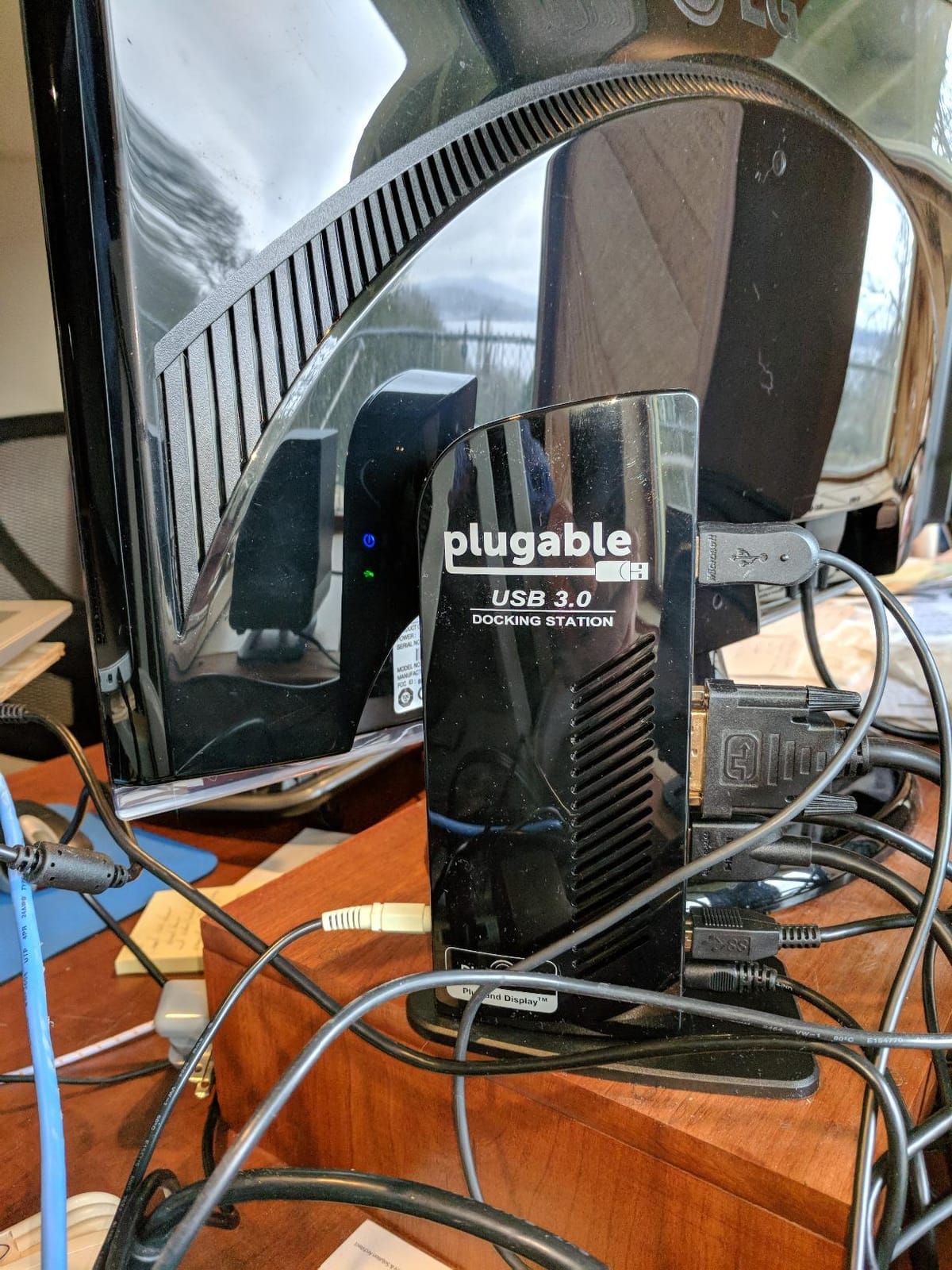 Plugable Universal Laptop Docking Station Dual HDMI Monitor for Windows and Mac (Driver Required), USB 3.0 or USB-C, 2X HDMI, Gigabit Ethernet, Audio, 6 USB Ports (UD-3900) customer photo 1