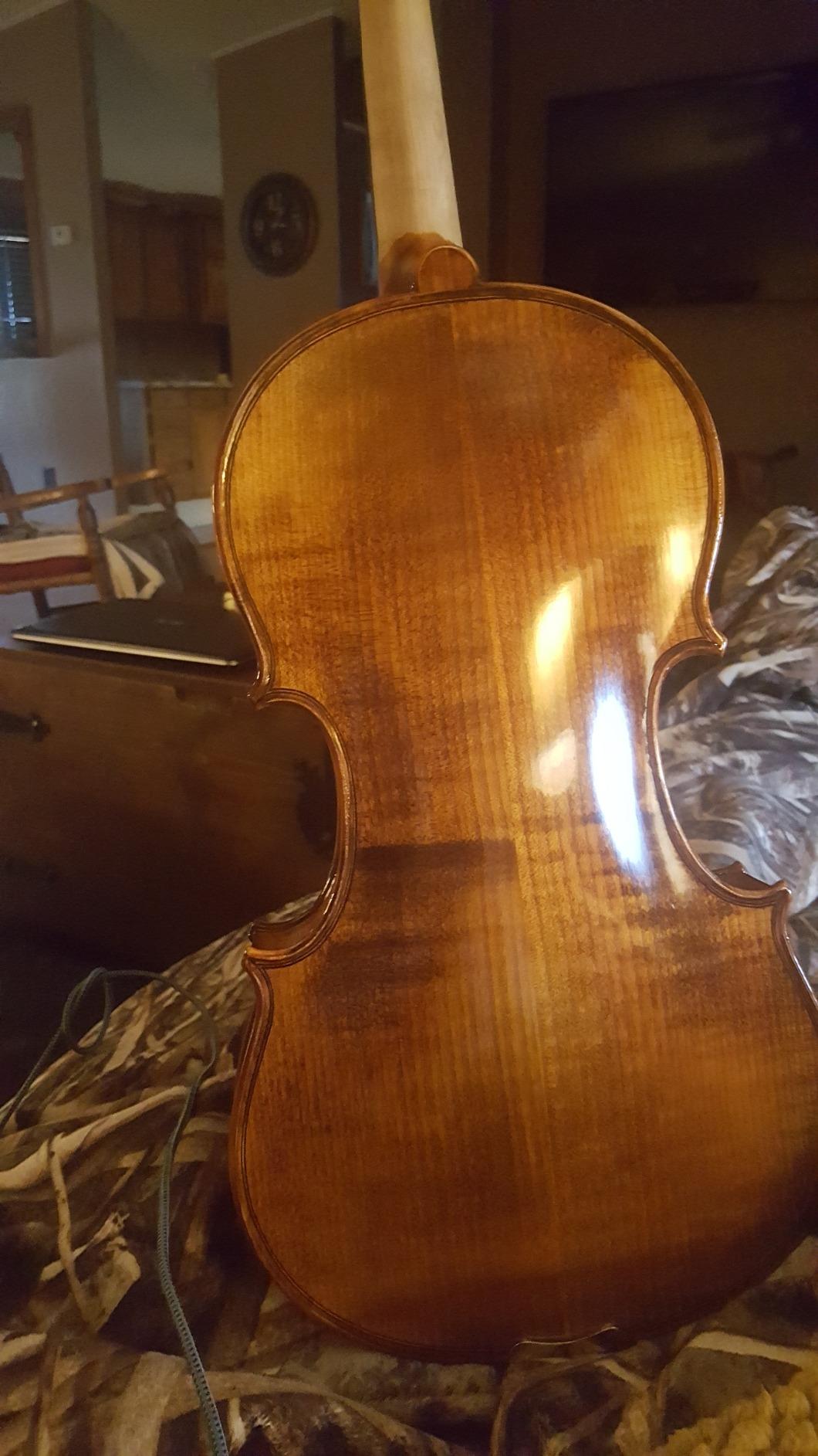 Cremona SV-500 4/4 Premier Artist Violin Outfit - Full Size Student & Professional Violin with Solid Spruce Top, Maple Back, Ebony Fittings, Case & Bow customer photo 2