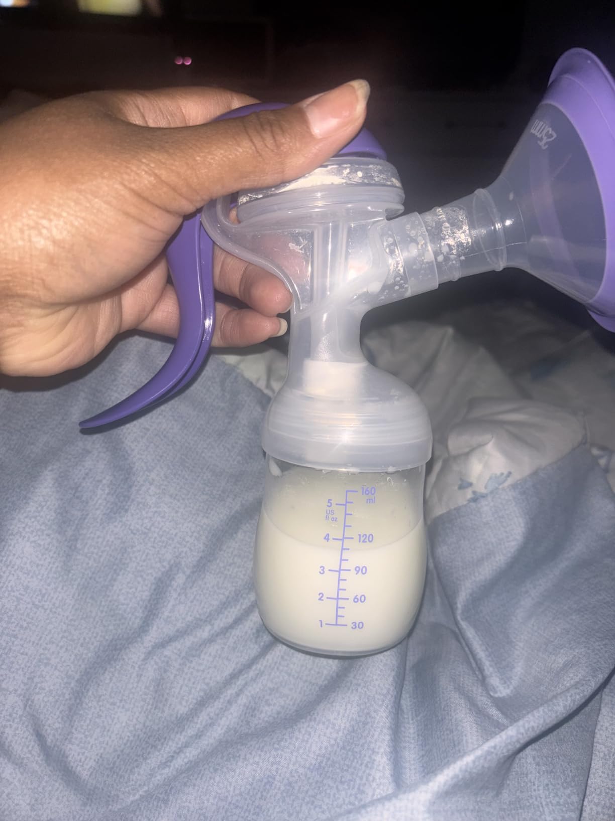 Lansinoh Manual Breast Pump | Hand Pump with Comfortable Flange, Includes 5oz Baby Bottle, Slow Flow Nipple, Breastfeeding Essentials customer photo 1