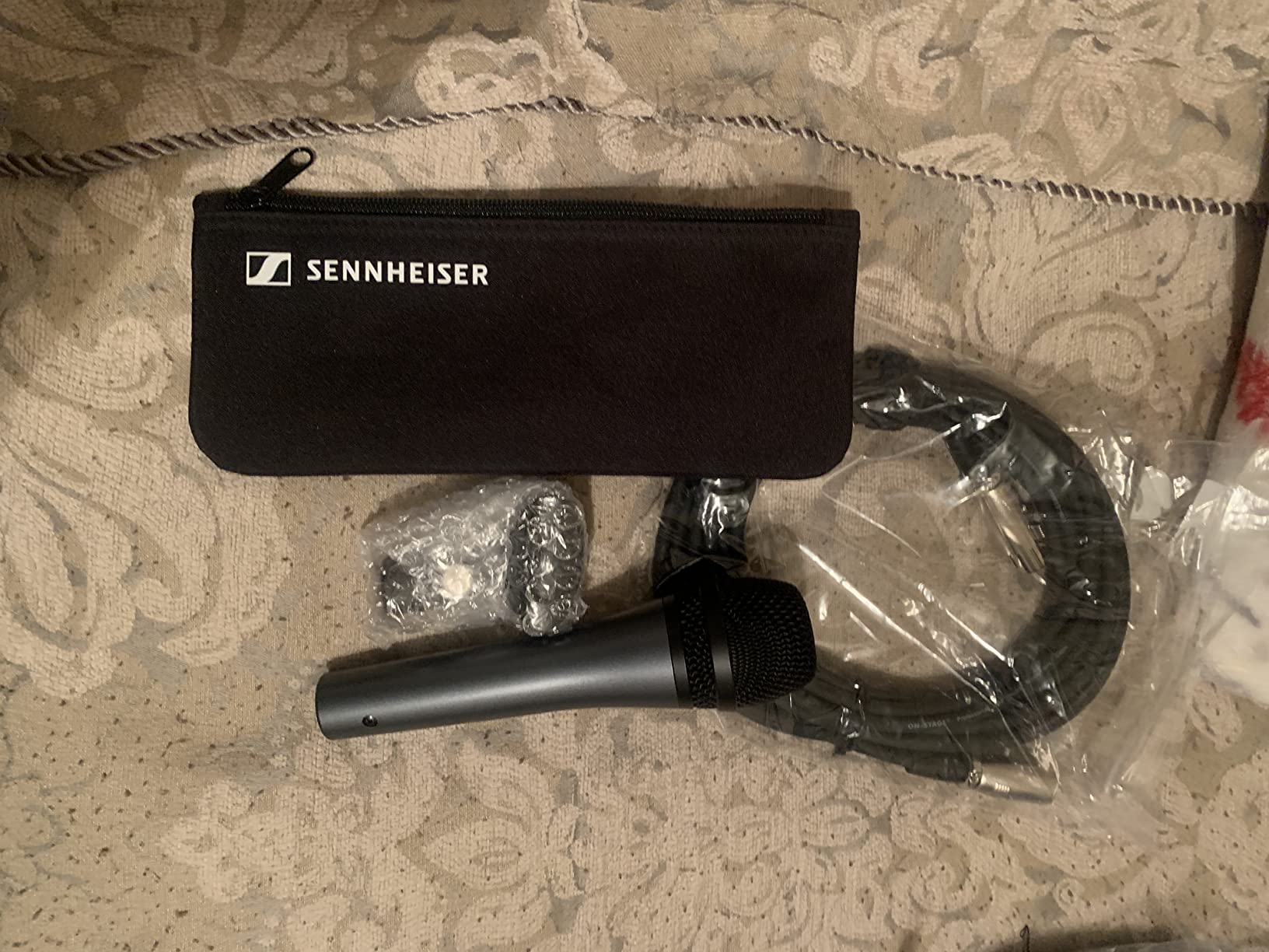Sennheiser 3x e 835 Wired Cardioid Handheld Dynamic Lead Vocal Stage Microphone with Clip - With 3x Pyle PPMCL15 15ft Symmetric Microphone Cable, XLR Female to XLR Male customer photo 1