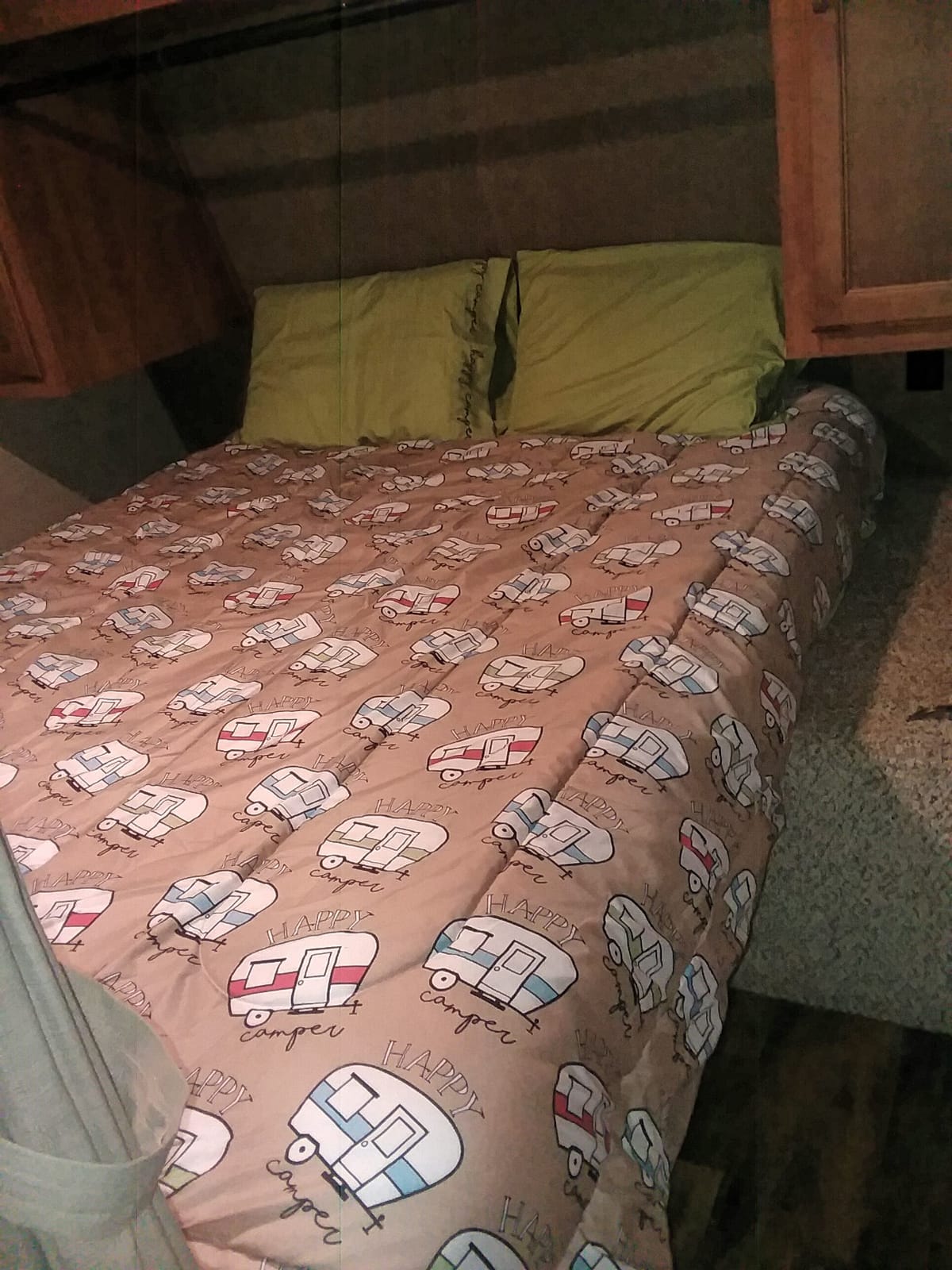 Hatchlift Products RV Bedlift Kit - Small – Compartments 24” – 30” customer photo 1