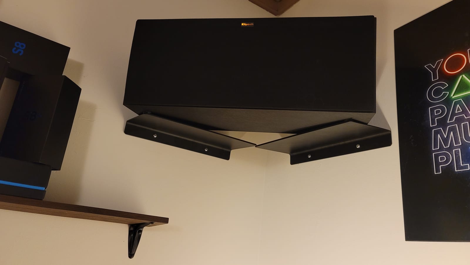 Klipsch Reference R-25C Reference Two-Way Center Channel Speaker, 400W Peak Power customer photo 1