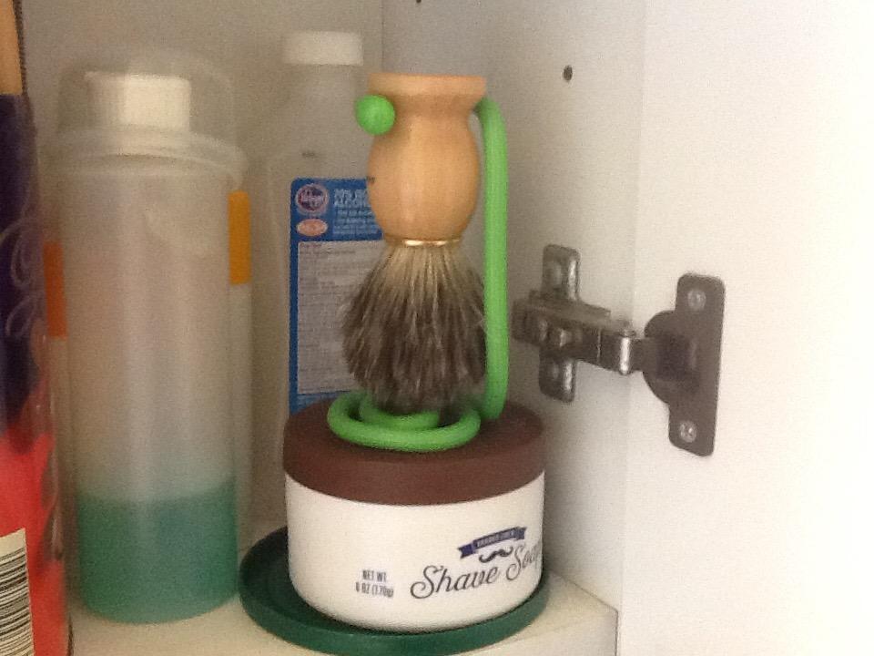 100% Pure Badger Shaving Brush customer photo 2