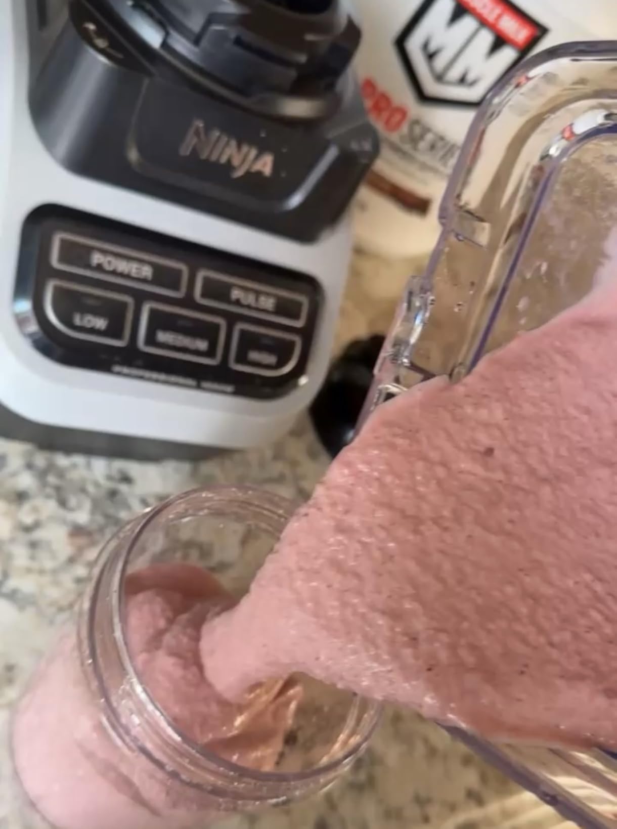 Ninja Professional Blender, 1000W, Total Crushing Tech, 72oz Pitcher, BL610 customer photo 1