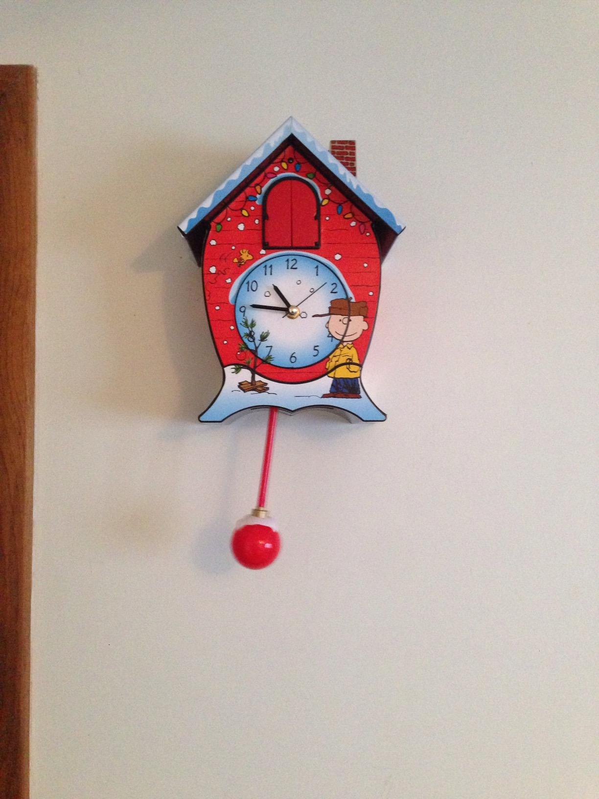 Mark Feldstein Peanuts Linus & Lucy Christmas Cuckoo Clock, Red, 17 in customer photo 2
